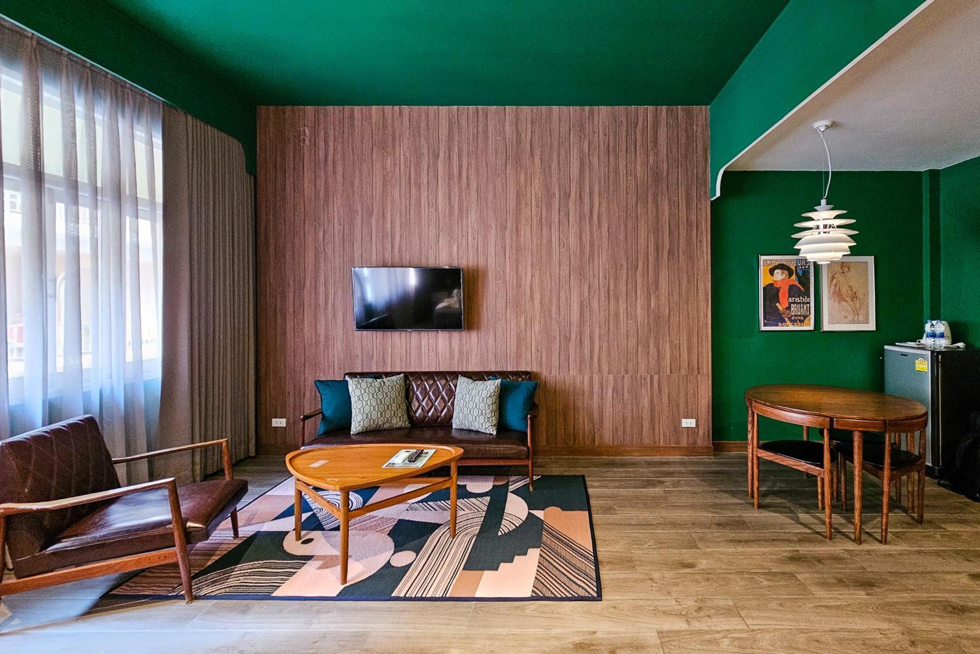 Miami Hotel Bangkok Room photo